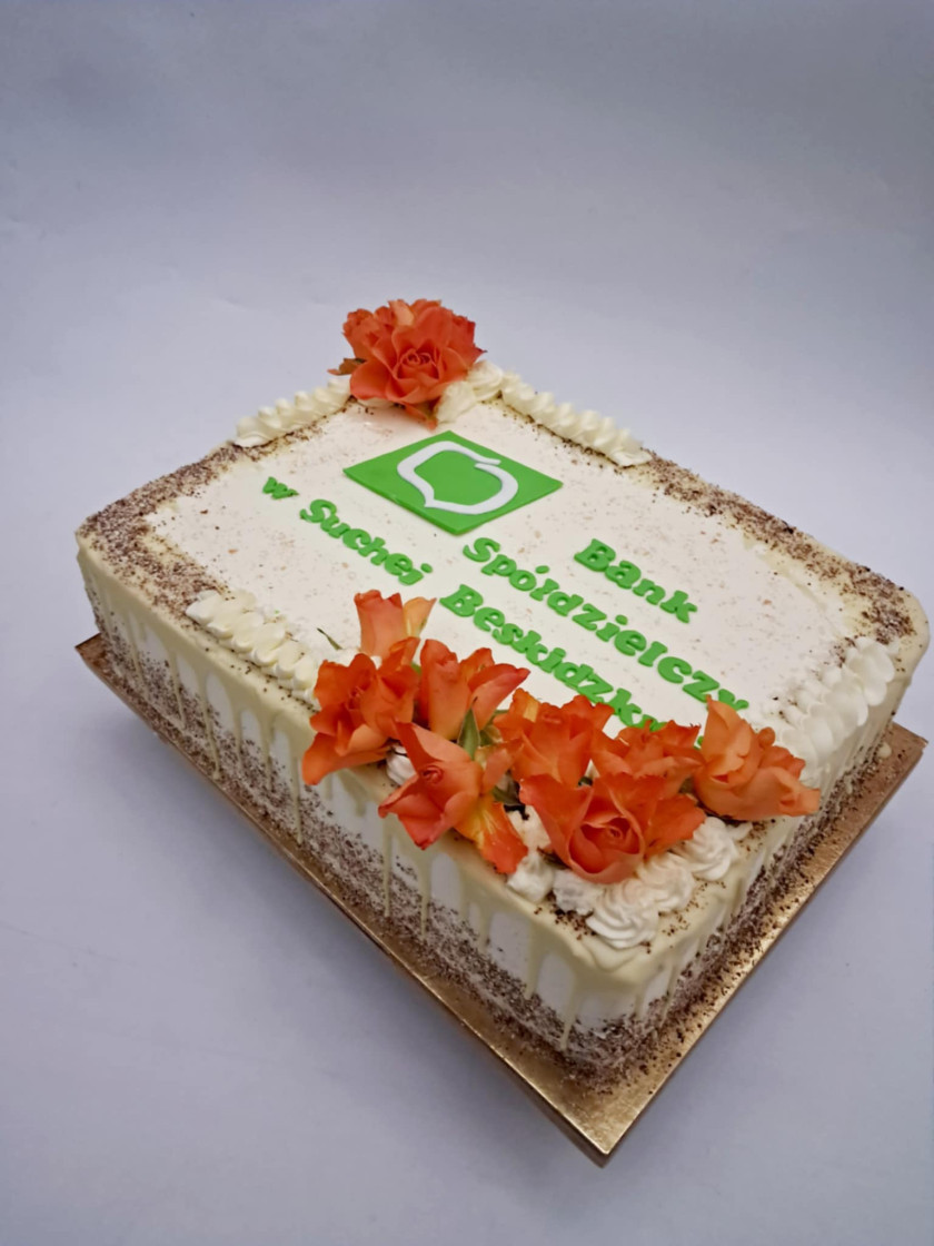 Tort okolicznościowy z logo Banku Spółdzielczego